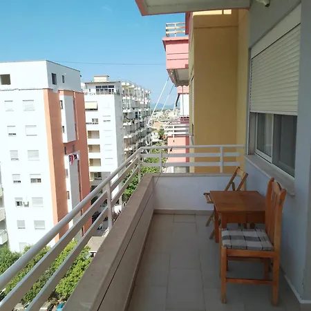 Apartament *